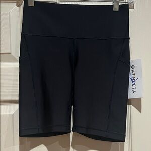 Athleta Women's black Shorts